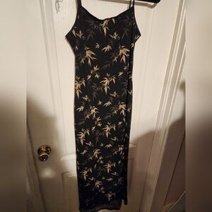 Genevieve Black Maxi Dress Size M